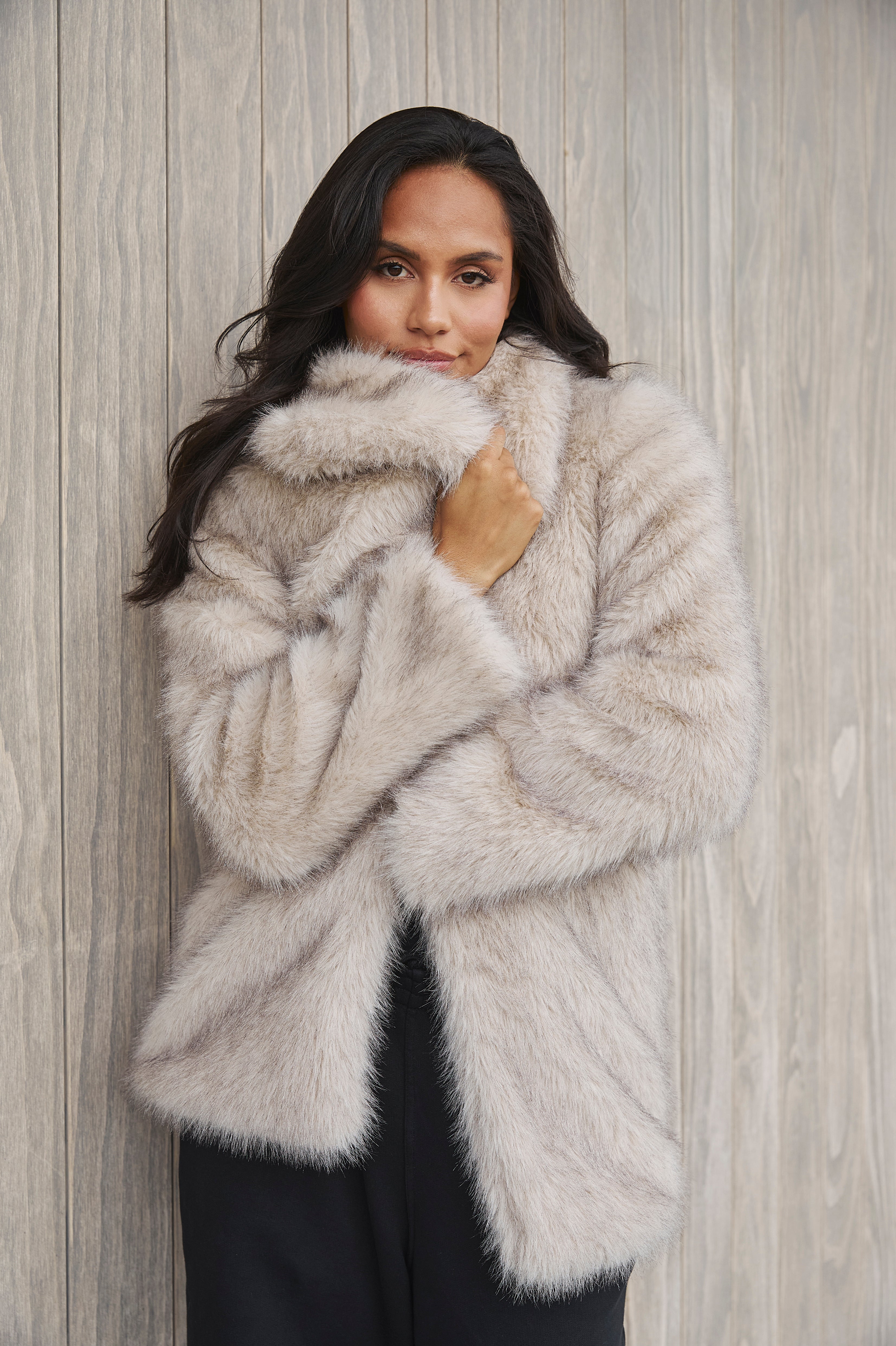 The Sable Faux Fur Coat in Beige – South Beach