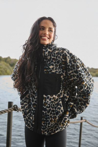Zip It Borg Oversized Jacket in Leopard – South Beach