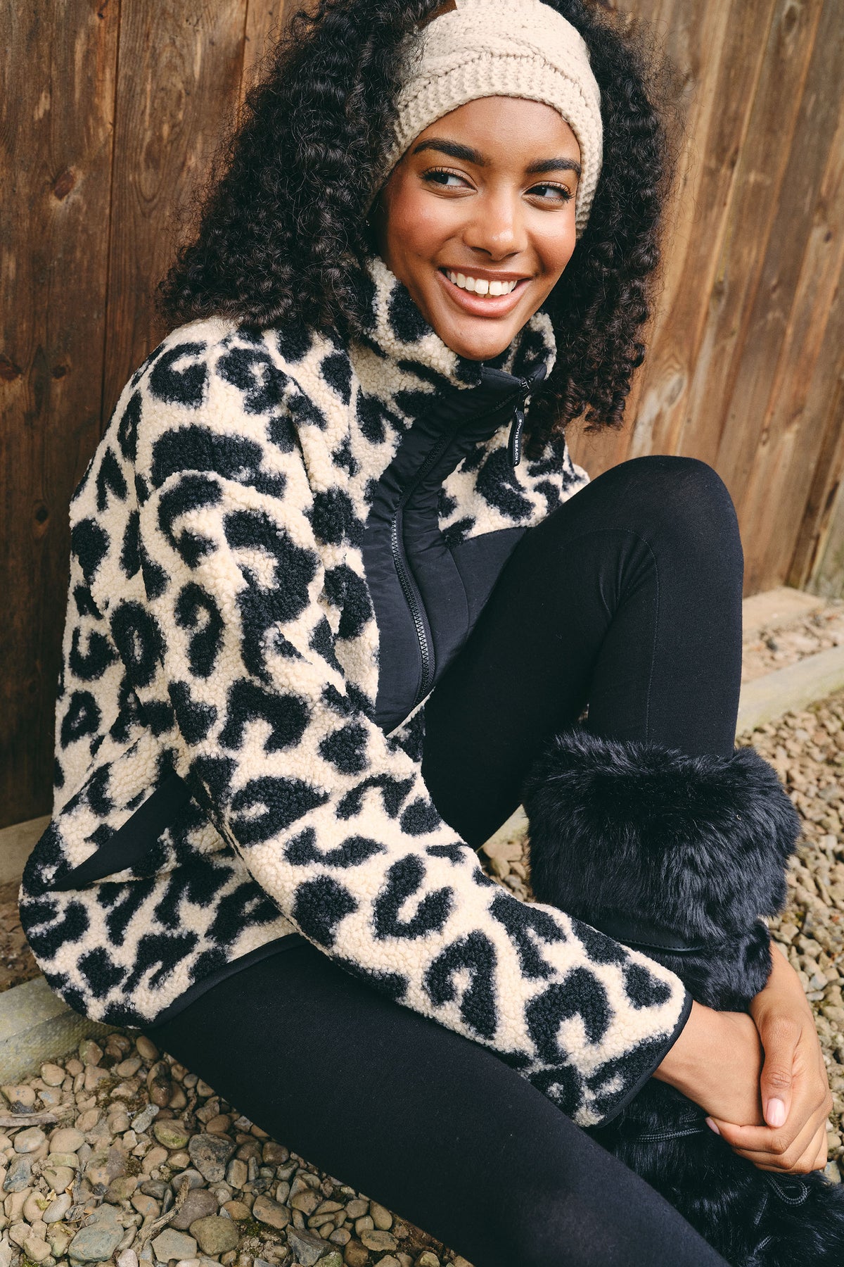 Zip It Borg Teddy Jacket in Beige Leopard – view 3